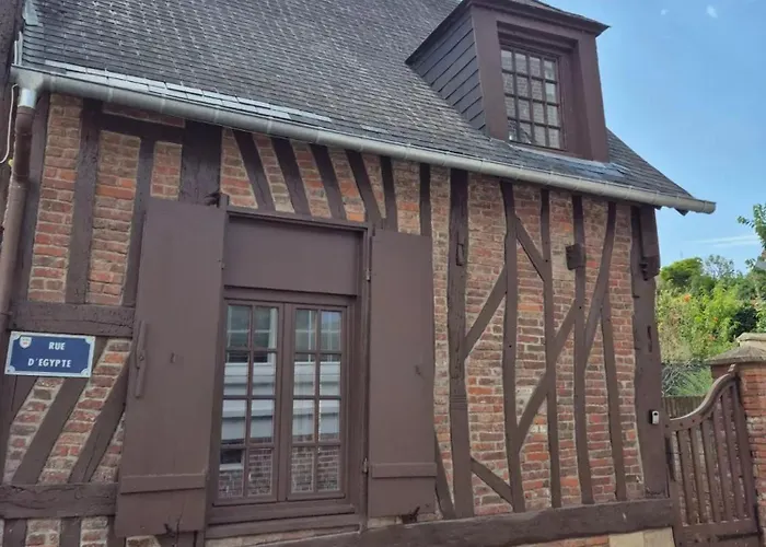 Maison Confortable Pres D'Eu, 50 M², Jardin Prive Σπίτι διακοπών *